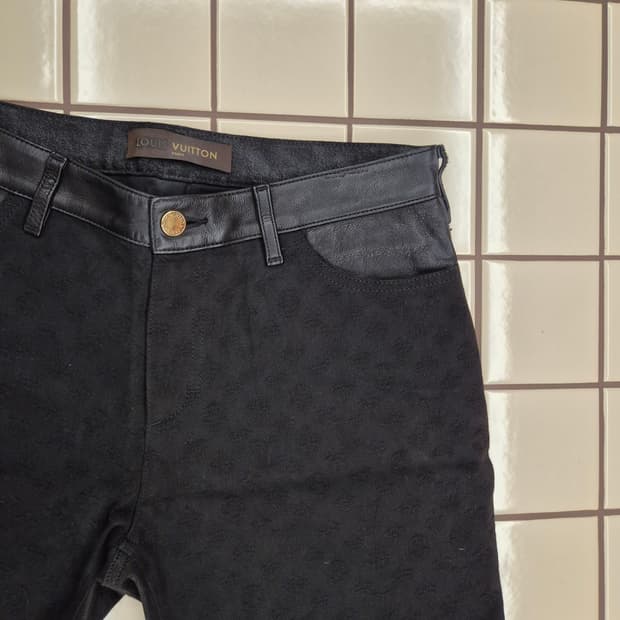 루이비통(Louis Vuitton) 모노그램 자카드 데님 팬츠