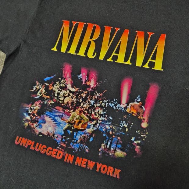 [L]너바나 오피셜 티셔츠  -217