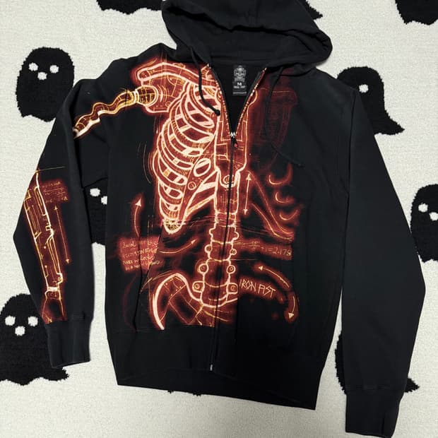Iron fist 후드집업