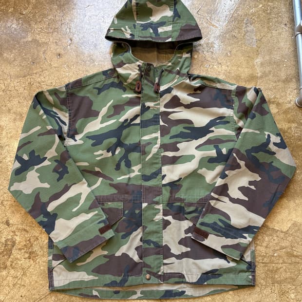 GU 카모 코튼 후드 재킷