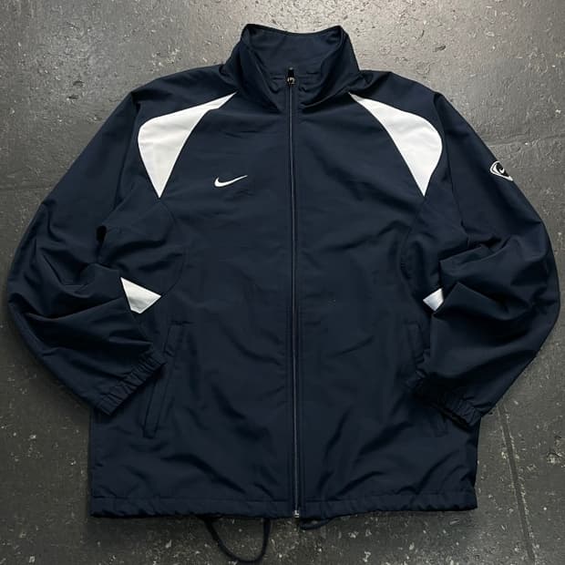 100 나이키 스우시 바람막이 