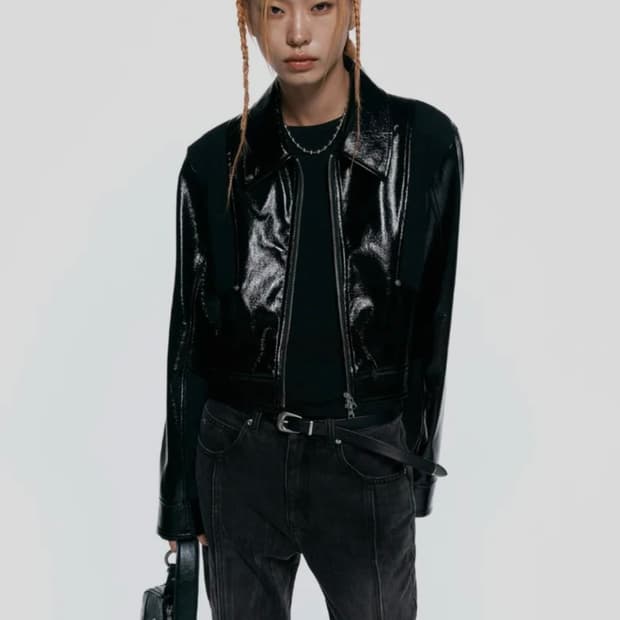 인사일런스 우먼 레더 점퍼 자켓
