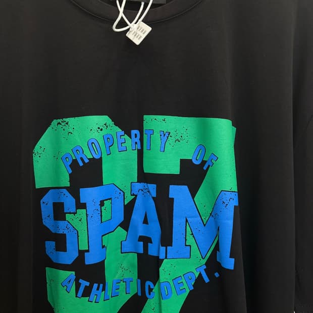 MO&MO(모앤모) SPAM 아틀레틱 그래픽 오버핏 반팔