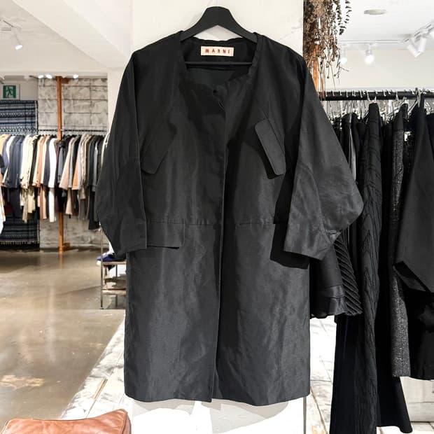 마르니 블랙 린넨 혼방 노카라 롱 자켓
