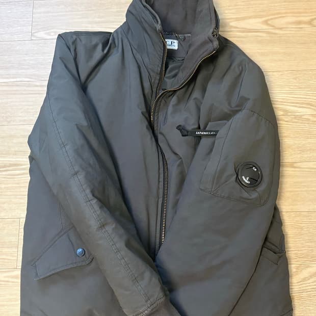 Cp컴퍼니 자켓 패딩