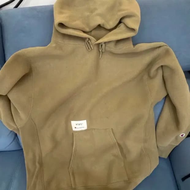 더블탭스 챔피온 후드