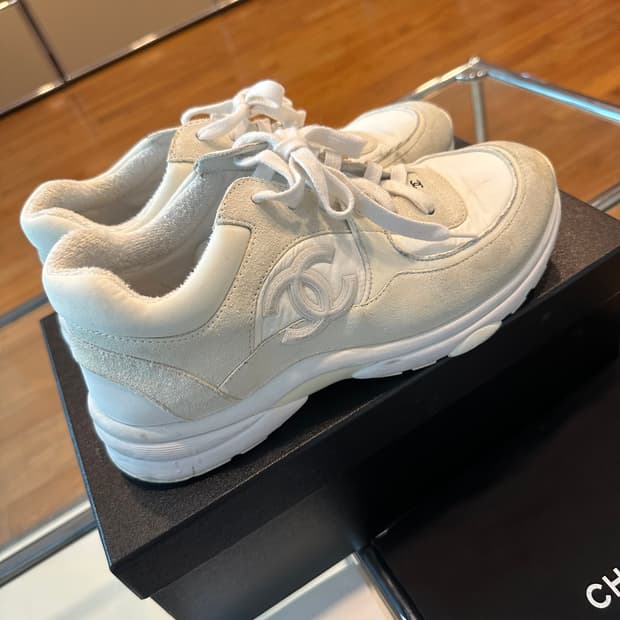 샤넬 cc로고 스니커즈 