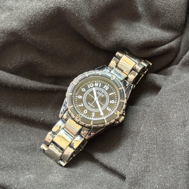 vintage lucy metal watch