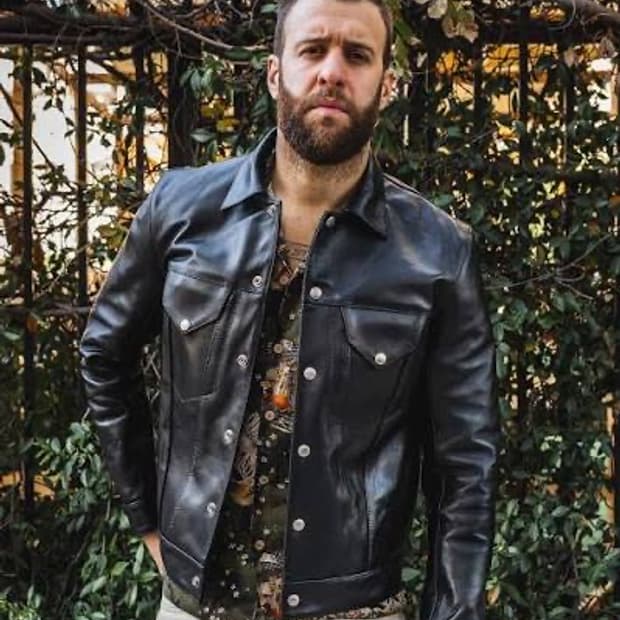 어딕트클로즈ad08 홀스하이드 40