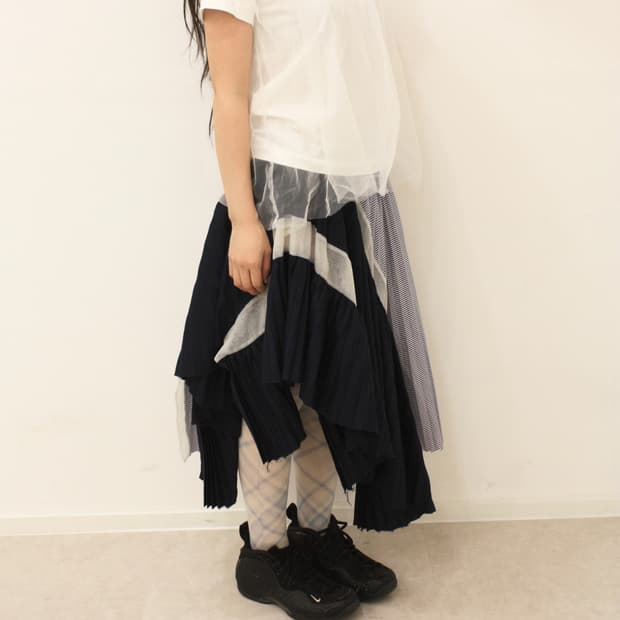 sacai asymmertic pleats skirt