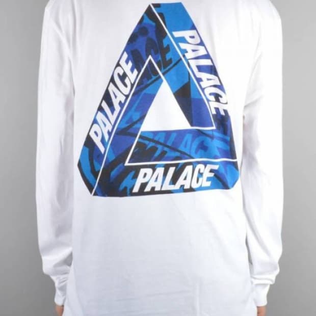 palace skateboards long sleeve 블랙제품