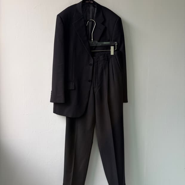 지방시 테일러드 셋업 