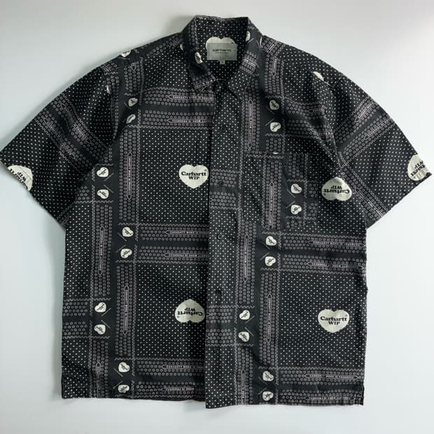 Carhartt  칼하트 WIP 하트 반다나 블랙 반팔 셔츠 