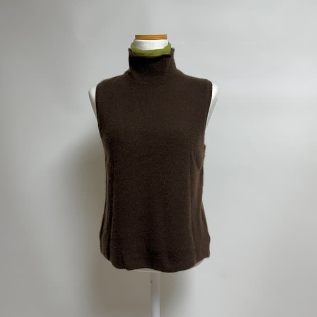 [캐시미어 100%] 🌰밤색 🍋‍🟩라임 배색 하프넥 목폴라 조끼