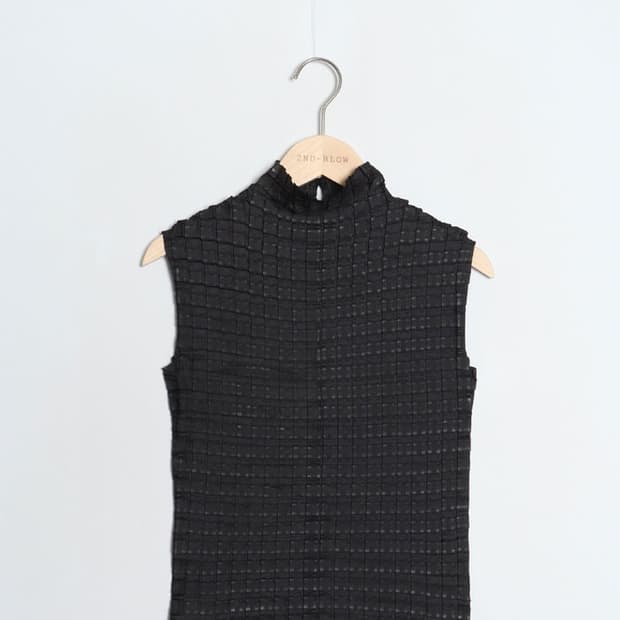  SPECHIO PLEATS Sleeveless Tops