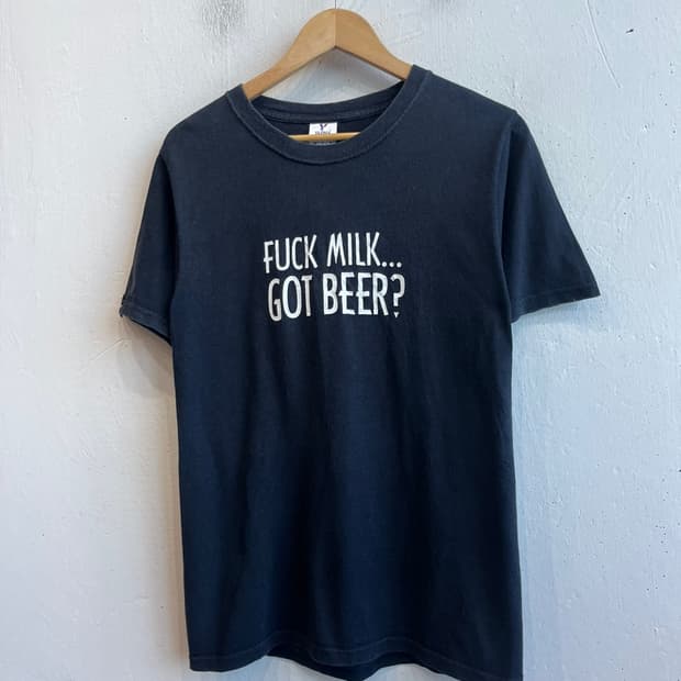 미국빈티지 FUCK MILK GOT BEER 반팔 티셔츠