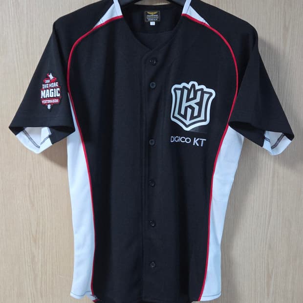 (착샷) KT위즈 유니폼 라이트닝 블랙