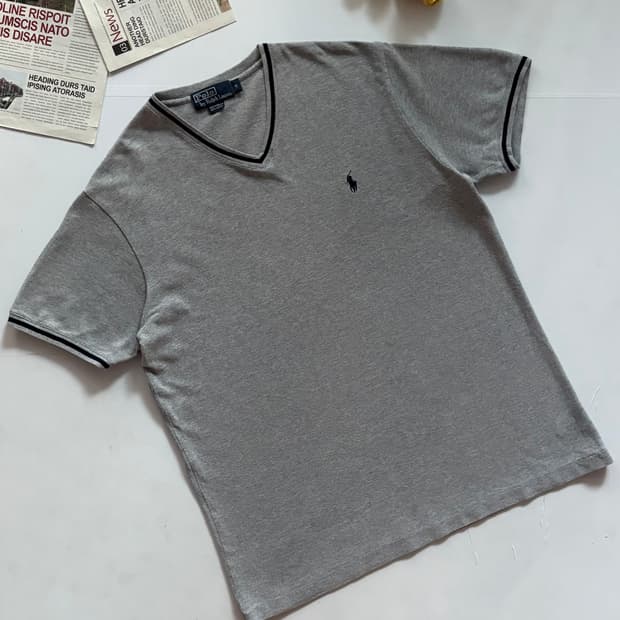 Polo 폴로랄프로렌 V넥 그레이 반팔티