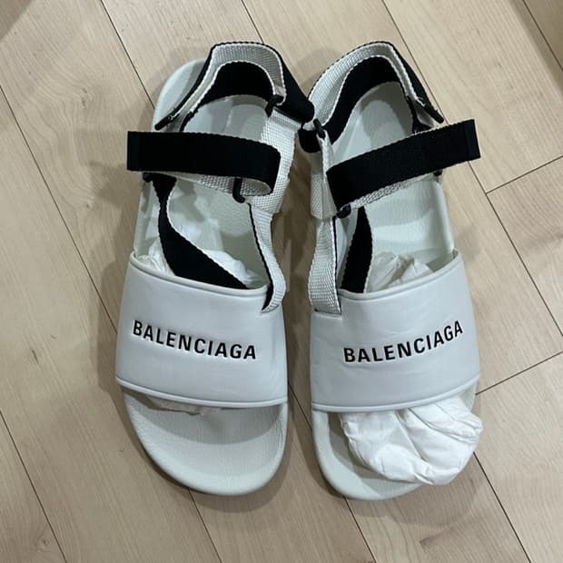 풀박스) 발렌시아가 가죽 샌들 화이트 290-300 (EU 46) 사이즈