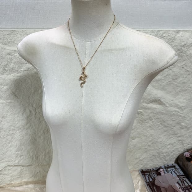 빈티지 뱀 목걸이