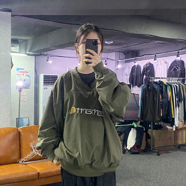 칼하트 센터로고 카키 웜업 B2096