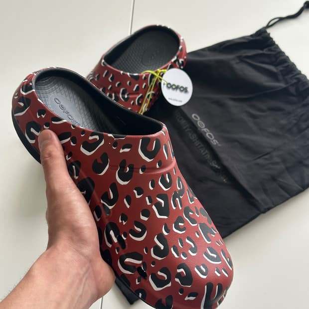 clog leopard