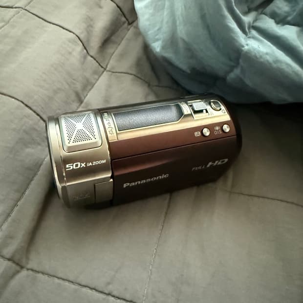 파나소닉 hc-v620m 판매합니다