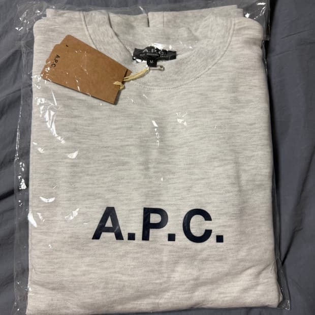 새상품 아페쎄 A.P.C.