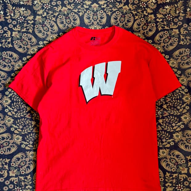 00s 러셀 위스콘신 배저스 빈티지 티셔츠