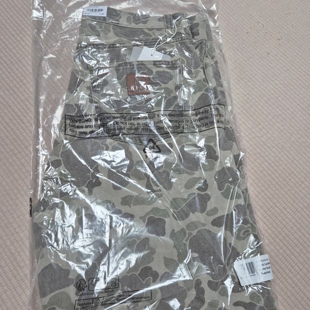 칼하트 WIP 덕카모 Landon 데님 34사이즈