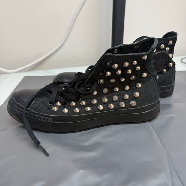 컨버스 스터드 검/은