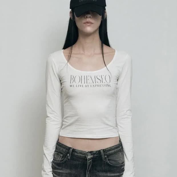 보헤미안서울 페일 프린티드 롱슬리브 화이트 s 보헴서