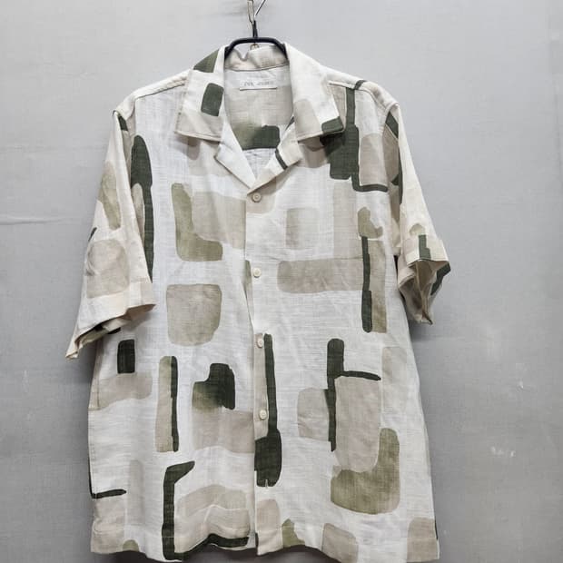 자라 ZARA 추상패턴 린넨혼방 오픈 반팔셔츠 L(XL)