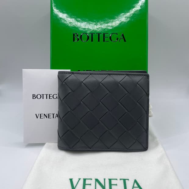 보테가베네타 인트레치아토 반지갑 그레이
