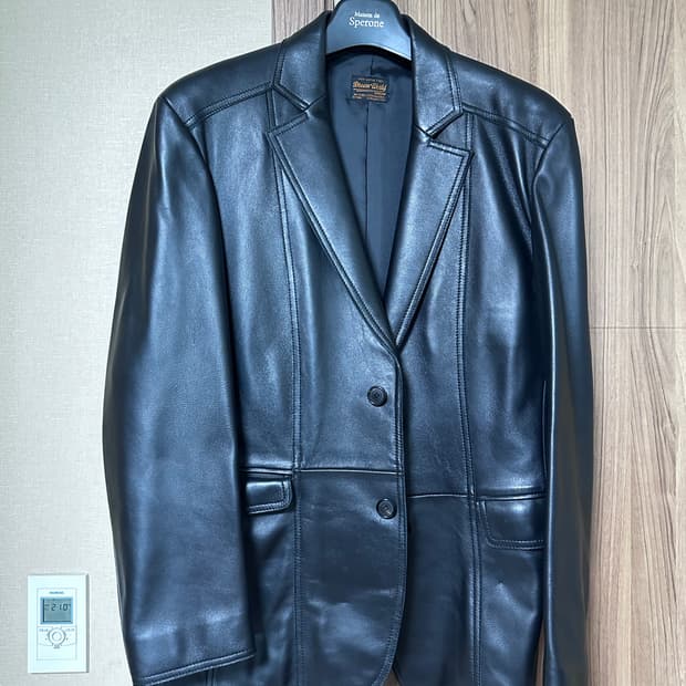 [L] 드림월드 램스킨 블레이저