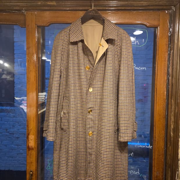 버버리 아이리시 트위드코트