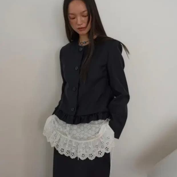 아우어솔티 플로럴 아일렛 미니드레스