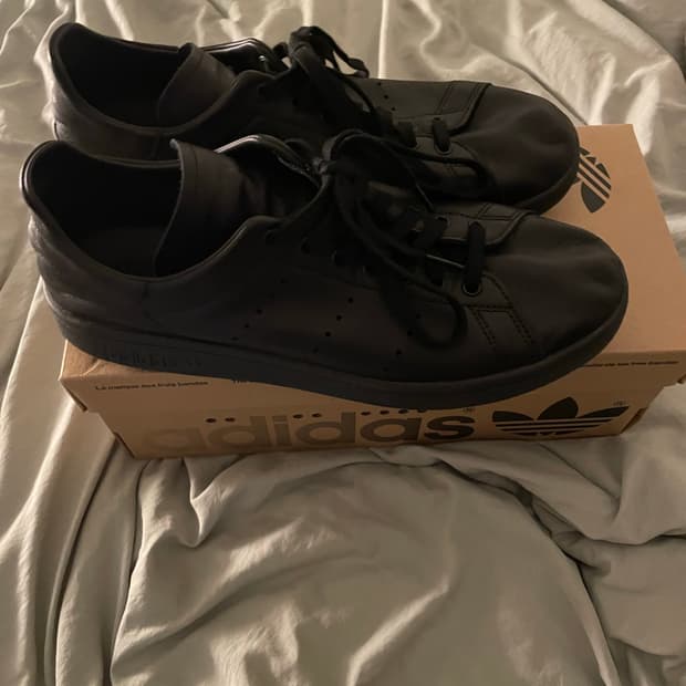 아디다스 스탠스미스 데콘