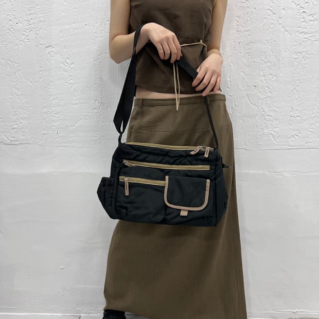 black multi zipper cross bag