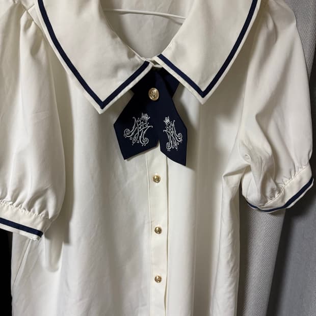 반팔 블라우스 판매 빈티지 공겜여주깔