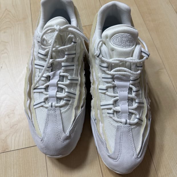 나이키x꼼데가르송 옴므 플러스 에어맥스 95