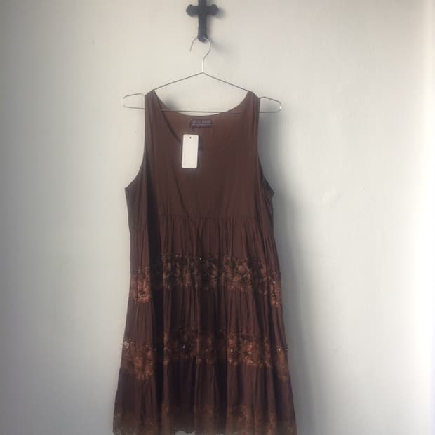 Lace layer point sleeveless onepiece