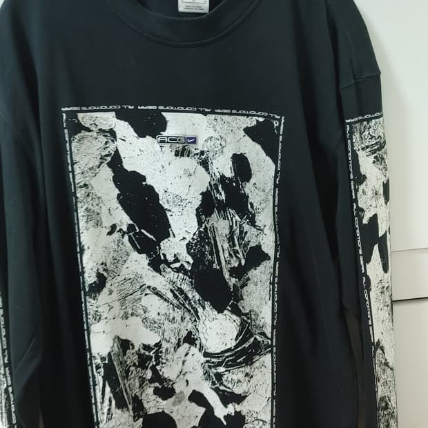 나이키 ACG 락 롱슬리브 XL