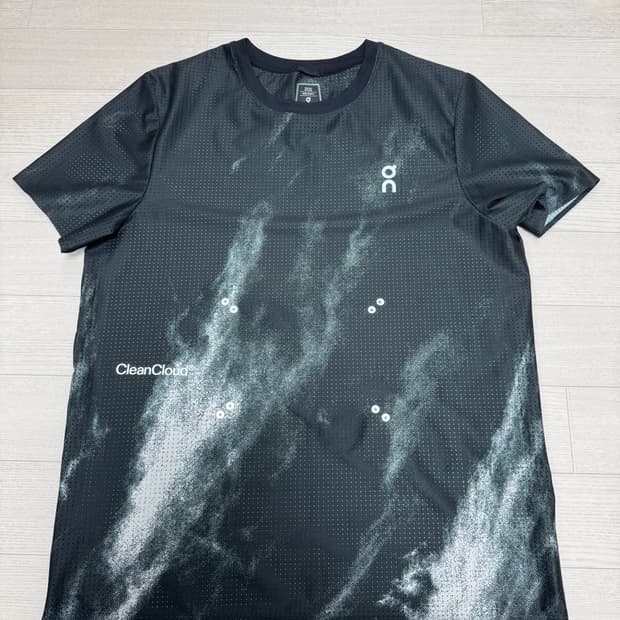 온러닝 페이스 메쉬 티 블랙 글레이셔 M