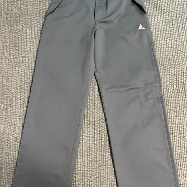 로아 하이킹 버클 치노 팬츠