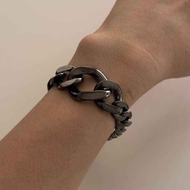 CHAIN BANGLE 체인 팔찌