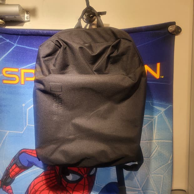 네셔널지오그래픽 백팩