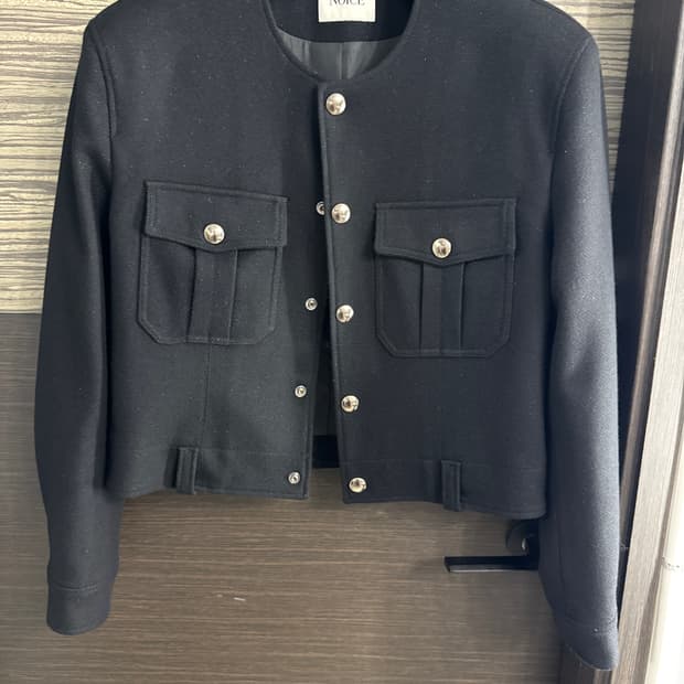 [M]노이스 24fw 퓨어 카라리스 트위드 팝니다