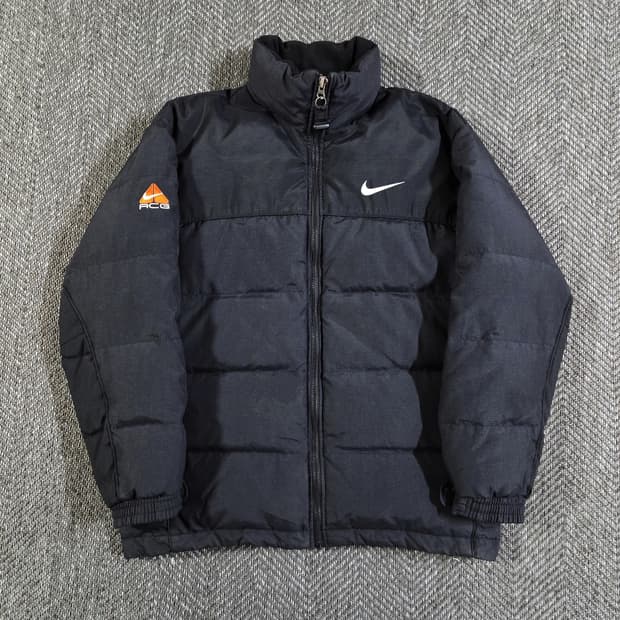 나이키 ACG 블랙 립스탑 푸퍼 패딩