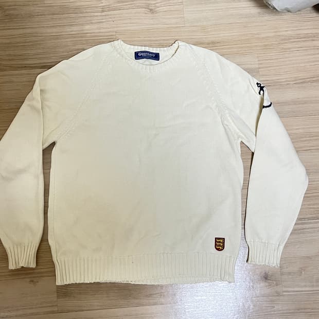 건지 울른스 코튼 니트